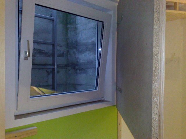 image019a.jpg