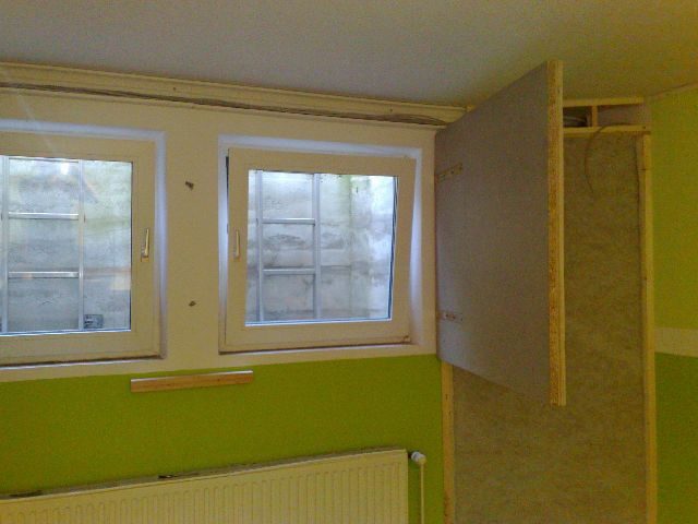 image036a.jpg