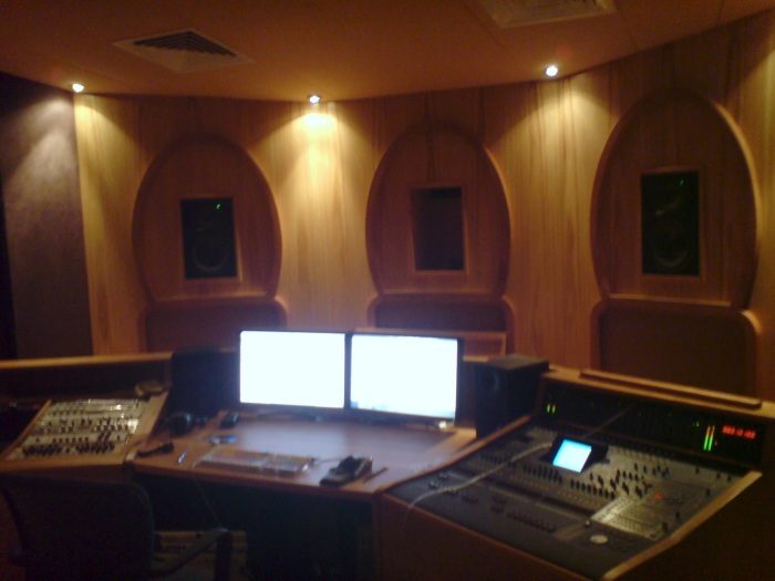 control_2.jpg