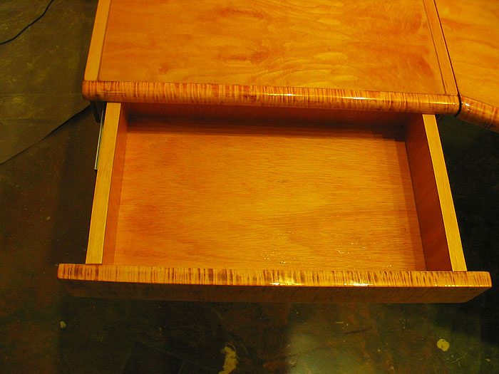 Desk-10-17-09-015.jpg
