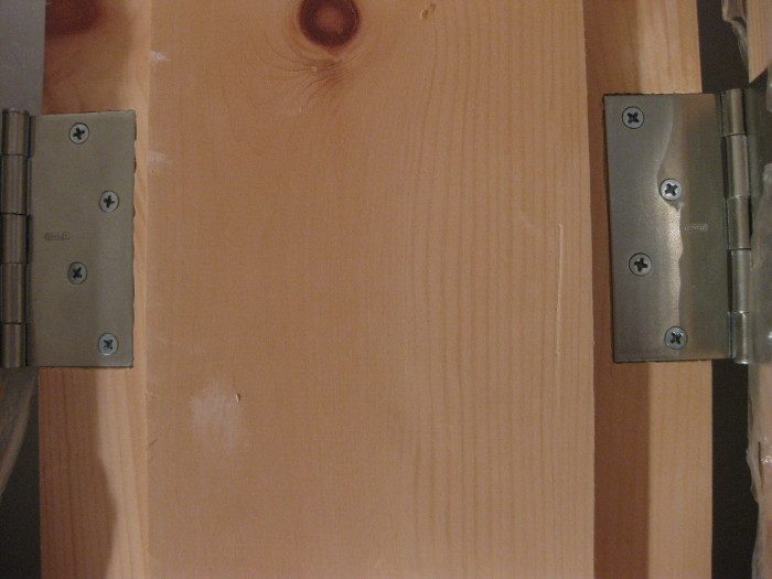 hinges_close.jpg