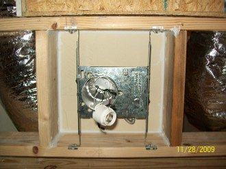 Light can iso box.jpg