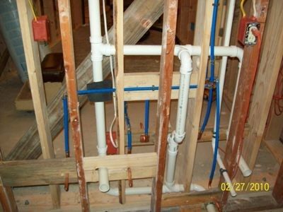 Puuty packs n plumbing 3-3-10.jpg