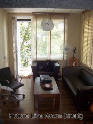 live_room_front.JPG
