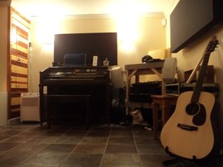 CramorganGuitar.JPG