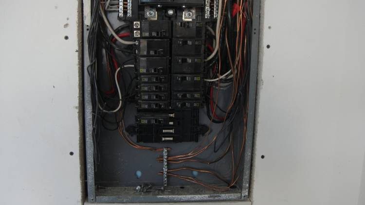 breaker panel.jpg