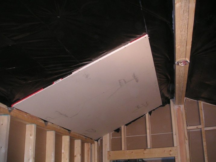 vapor barrier, 1st layer of ceiling drywall.jpg