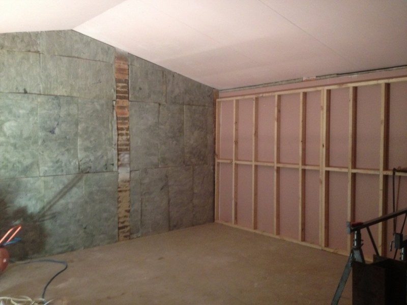 wall 1.jpg