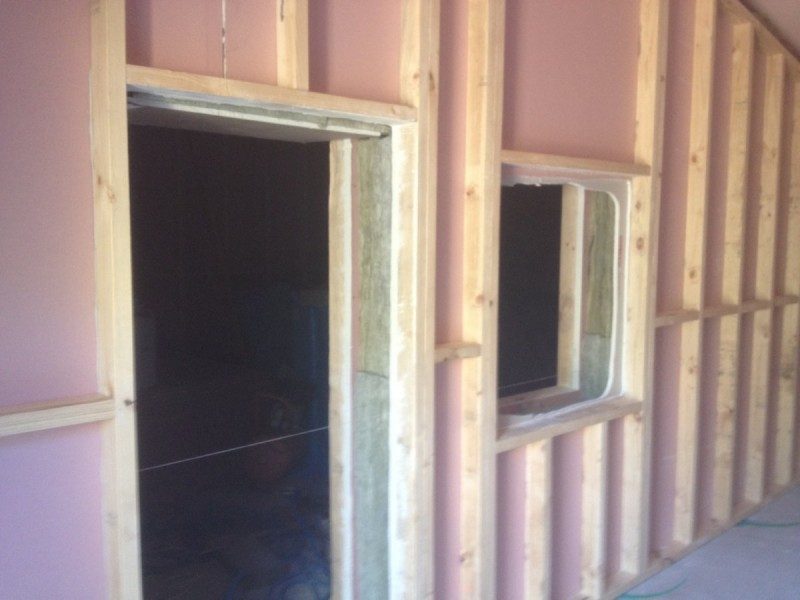 middle wall.jpg