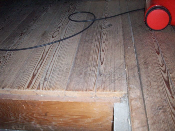 floor.jpg
